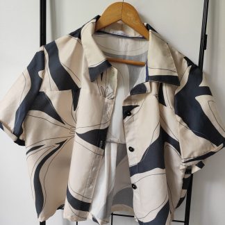 Chemise femme modèle "Pure"/ Women's shirt "Pure" model 002780