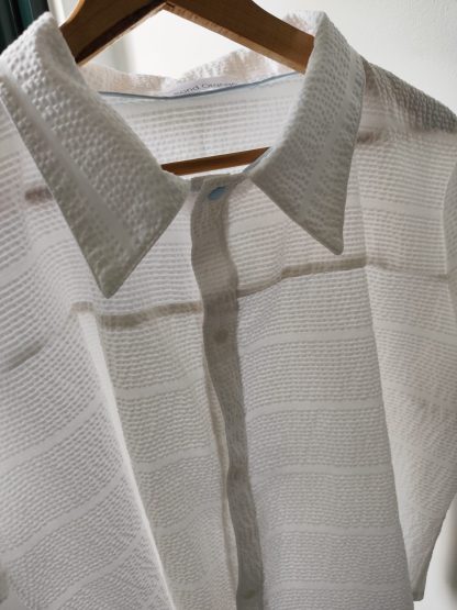 Chemise femme modèle "Pure"/Women's shirt "Pure" model 00280