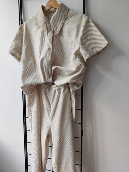 Pantalon femme modèle "Flow"/ Women's trousers "Flow" model 0000275