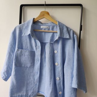 Chemise femme modèle "Holiday"/ Women's shirt "Holiday" model 00263